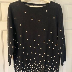 Ann Taylor Black and White Knit Top